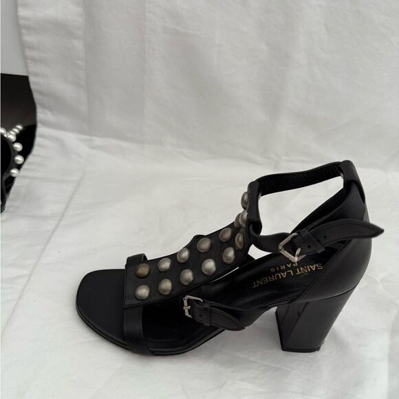 Black leather studded heel size 38 1/2 - Picture 2 of 5